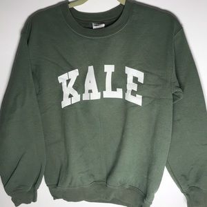 College crew neck
